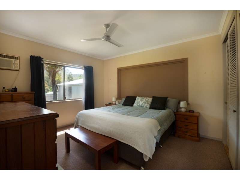 18 Broadway, Herberton QLD 4887