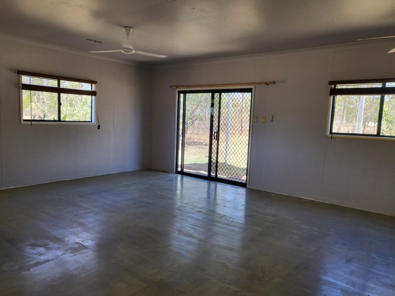 11 Jacaranda Drive, Millstream QLD 4888