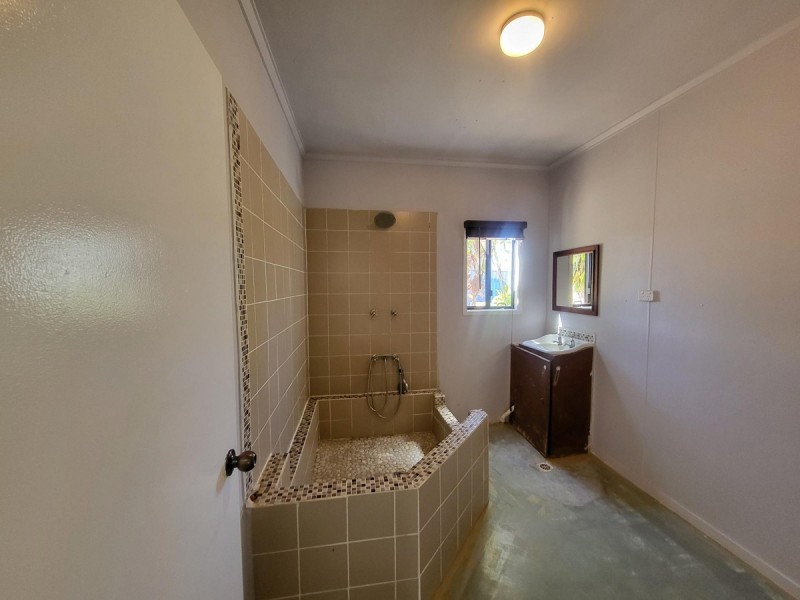 11 Jacaranda Drive, Millstream QLD 4888