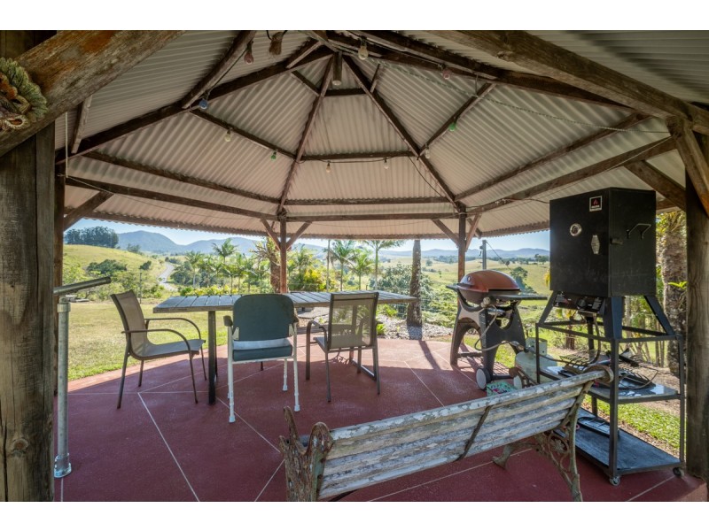 788 Millaa Millaa Malanda Road, Minbun QLD 4886