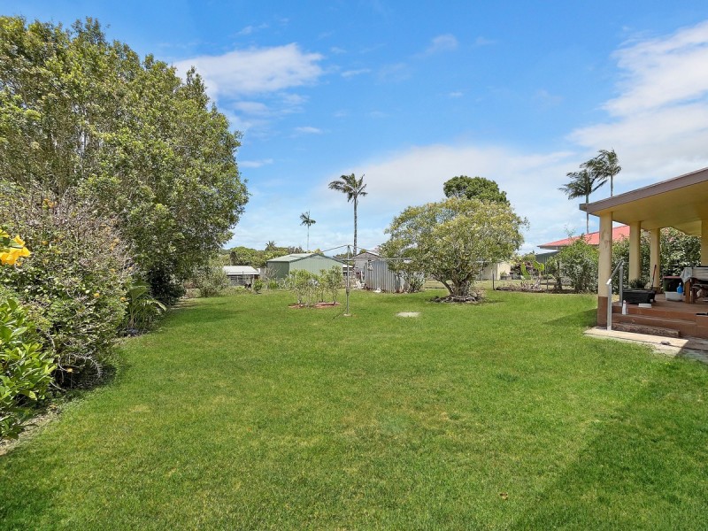 9 Bernard Street, Malanda QLD 4885