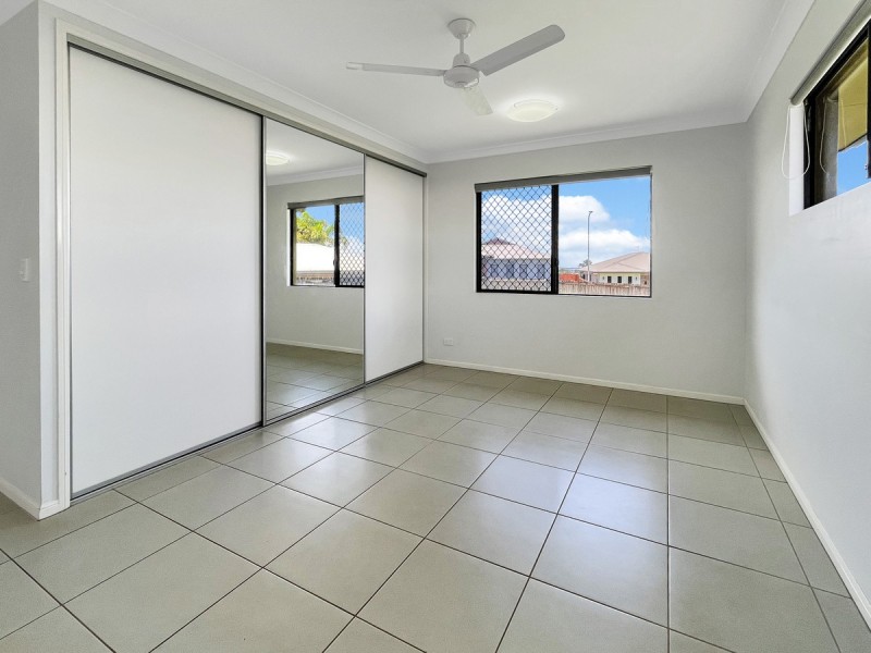 13 Rosenberg Street, Atherton QLD 4883