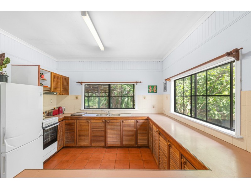 14 Condon Road, Tumoulin QLD 4888