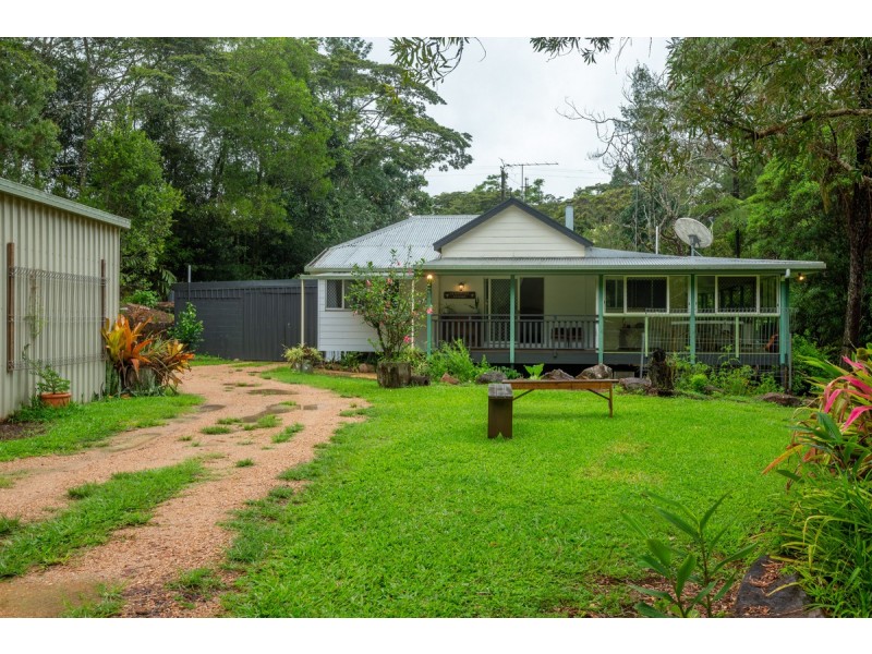 111 Martin Road, Evelyn QLD 4888