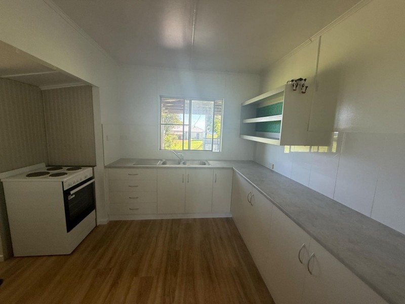 4800A Palmerston Highway, Ellinjaa QLD 4886