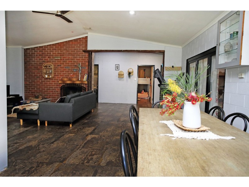 51 Arbouin Road, Kaban QLD 4888