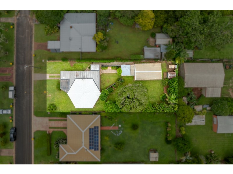 20 Alma Street, Atherton QLD 4883