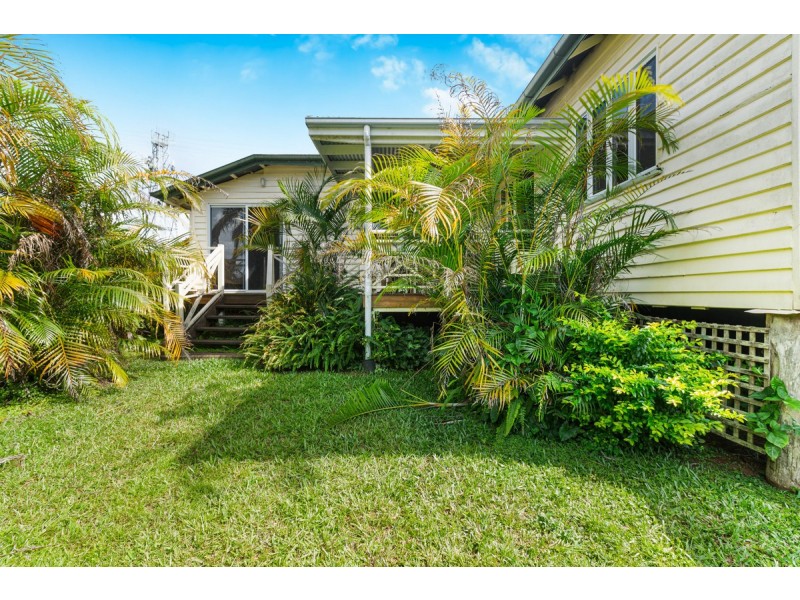 18 Maple Street, Millaa Millaa QLD 4886