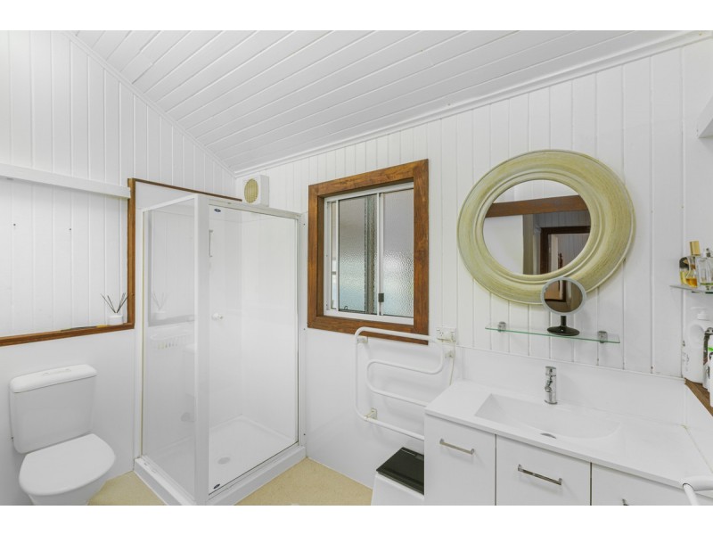 18 Maple Street, Millaa Millaa QLD 4886