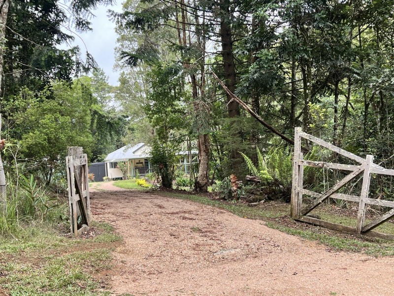 11785 Kennedy Highway, Evelyn QLD 4888