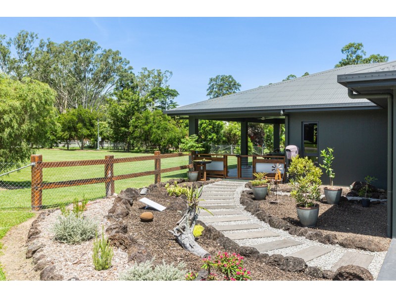 7 Forrest Street, Carrington QLD 4883