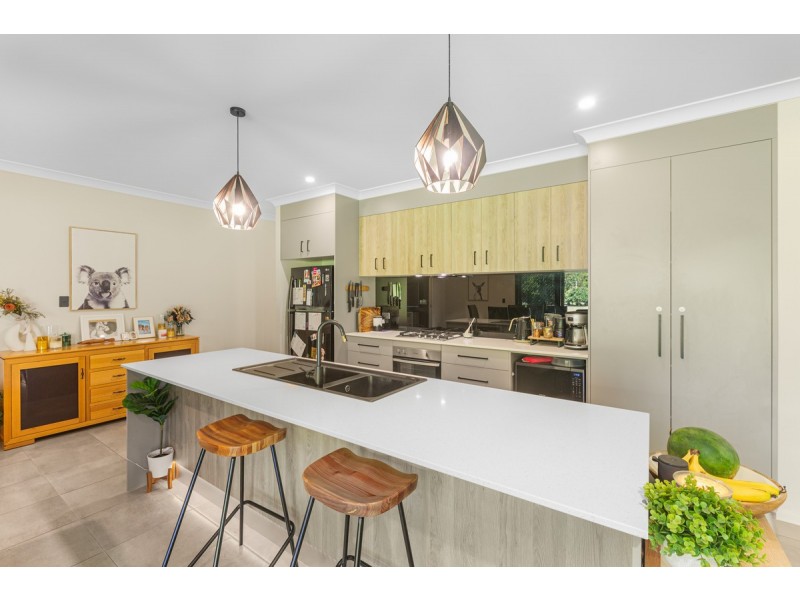 7 Forrest Street, Carrington QLD 4883