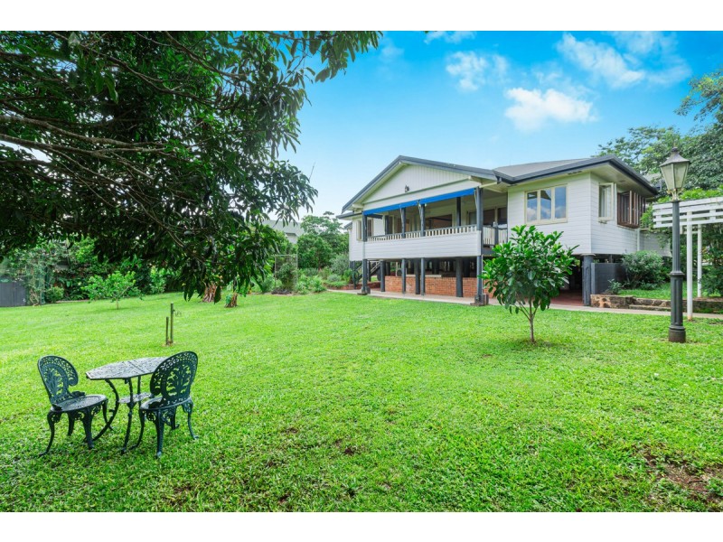 17-19 Louise Street, Atherton QLD 4883