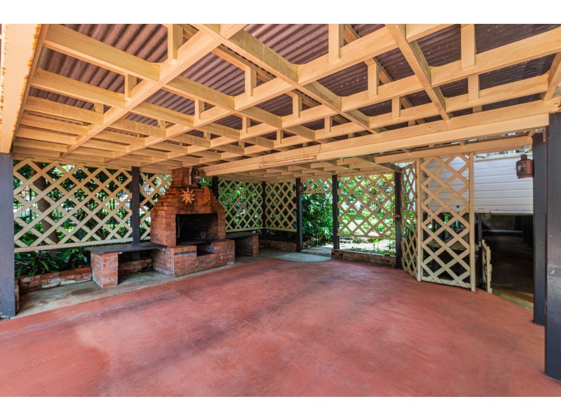 17-19 Louise Street, Atherton QLD 4883