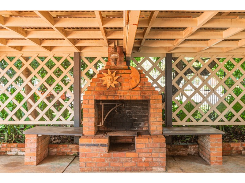 17-19 Louise Street, Atherton QLD 4883