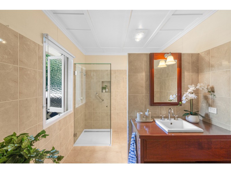 17-19 Louise Street, Atherton QLD 4883