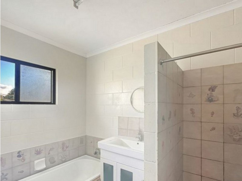 2/25 Golflinks Road, Atherton QLD 4883