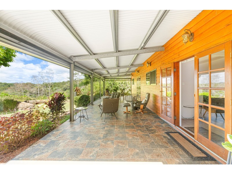 37 Bellview Drive, Ravenshoe QLD 4888