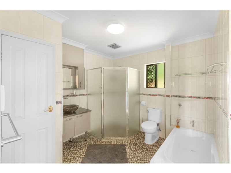 37 Bellview Drive, Ravenshoe QLD 4888