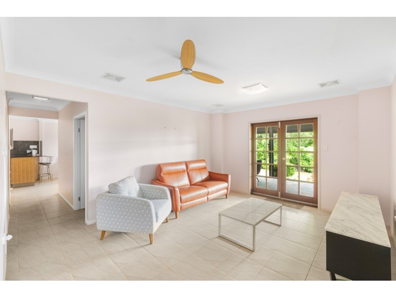 37 Bellview Drive, Ravenshoe QLD 4888