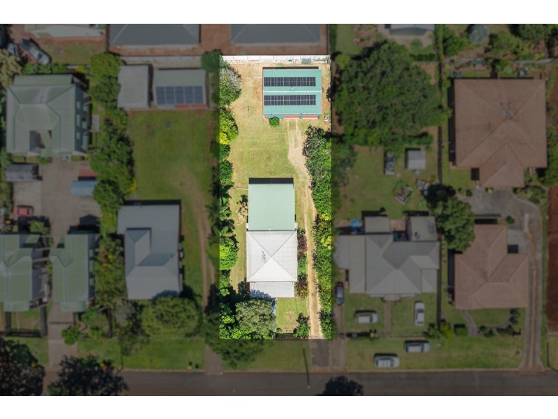 12 Beatrice Street, Atherton QLD 4883