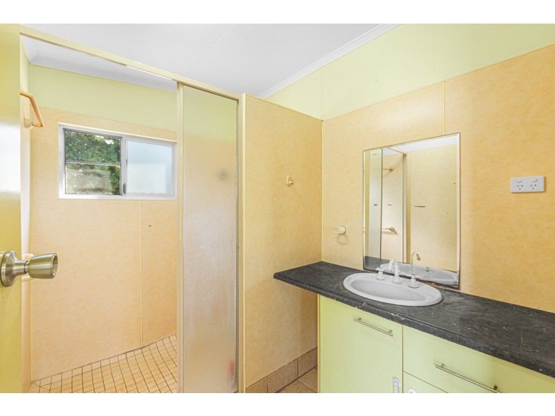 12 Beatrice Street, Atherton QLD 4883