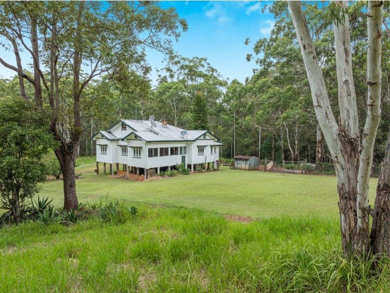 566 Tully Falls Road, Ravenshoe QLD 4888