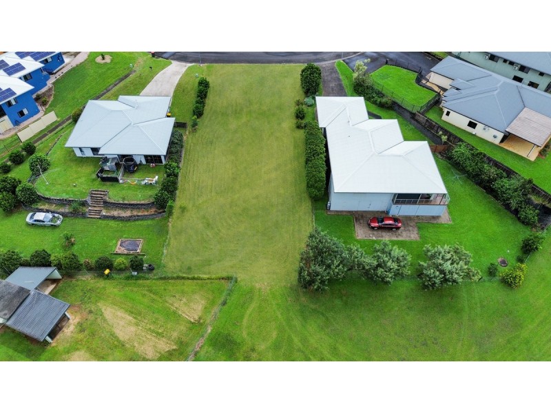 35 Anthony Drive, Atherton QLD 4883