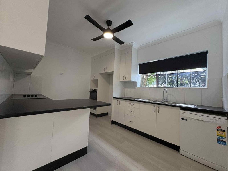 12 Paine Street, Atherton QLD 4883