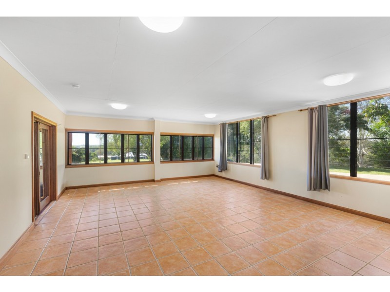 81 Kulara Road, Barrine QLD 4872