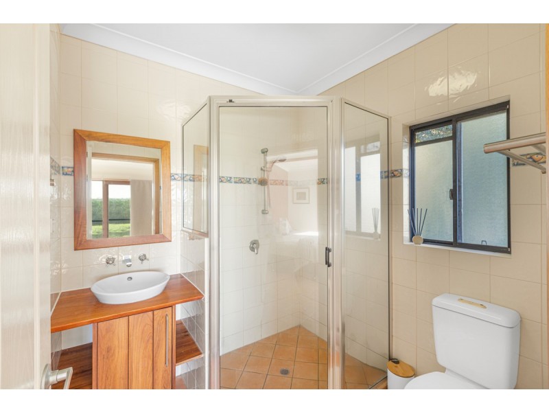 81 Kulara Road, Barrine QLD 4872
