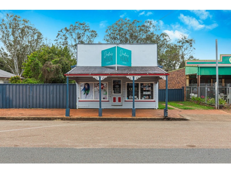 64 Grigg Street, Ravenshoe QLD 4888