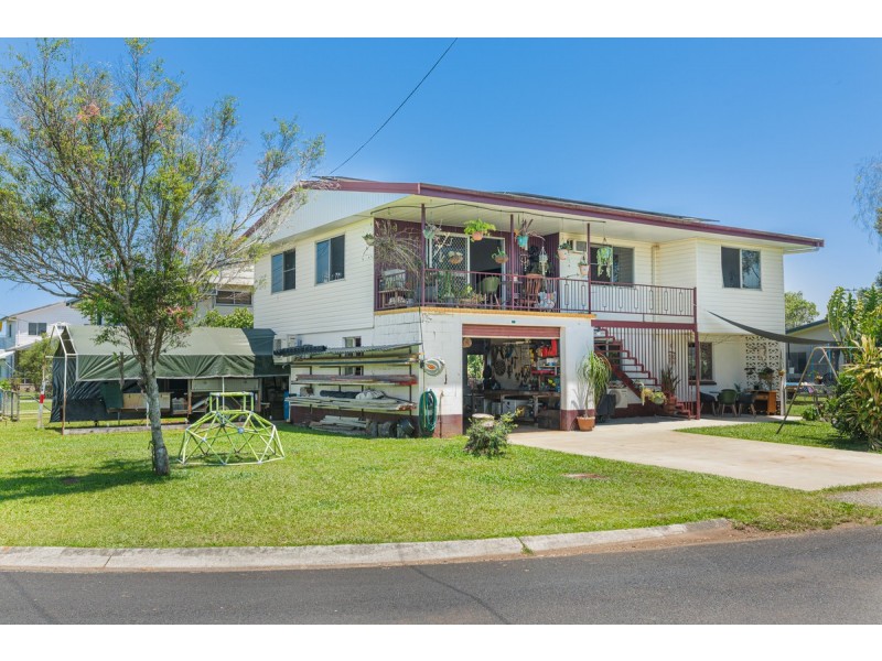 2 Ramu Street, Wangan QLD 4871