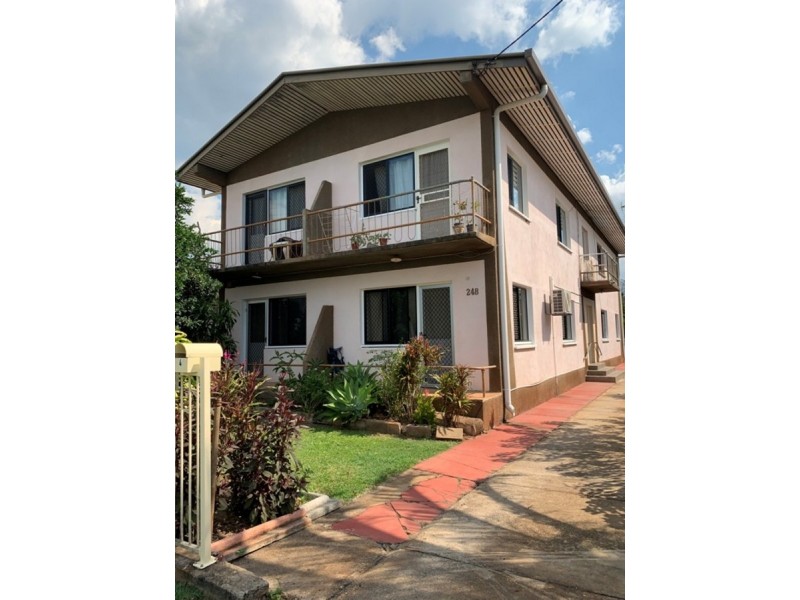 1/248 Walsh Street, Mareeba QLD 4880