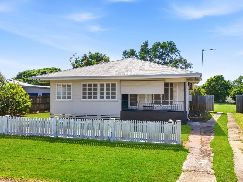 10 Lloyd Street, Mareeba QLD 4880