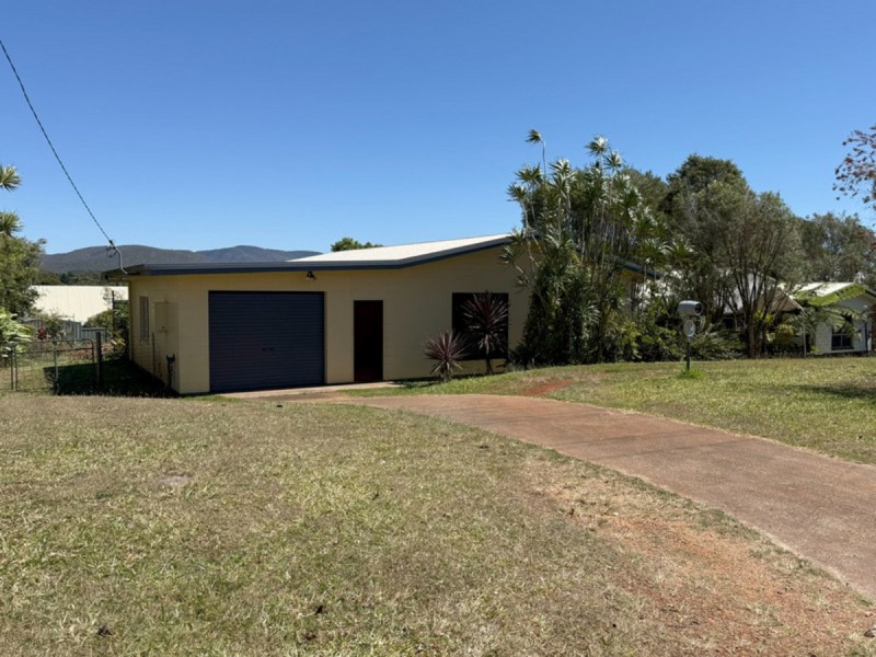 17 Goldview Street, Atherton QLD 4883