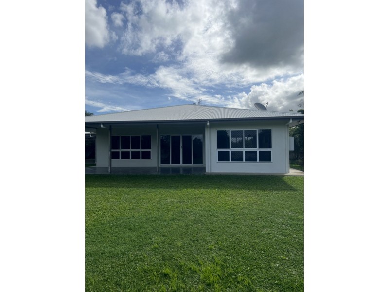 5 Godwin Drive, Mareeba QLD 4880