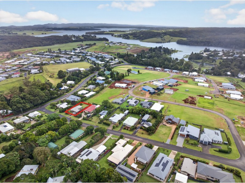 3 Lillypilly Lane, Yungaburra QLD 4884