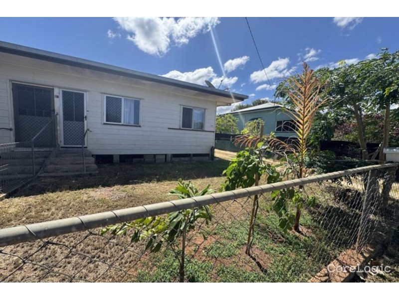 1/70 Walsh Steet, Mareeba QLD 4880