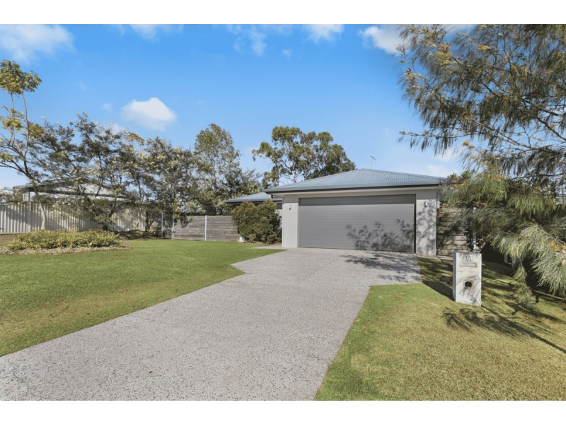 11 Summer Street, Mareeba QLD 4880