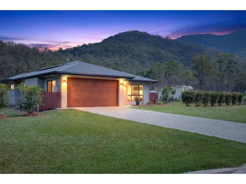 3 Small Close, Carrington QLD 4883