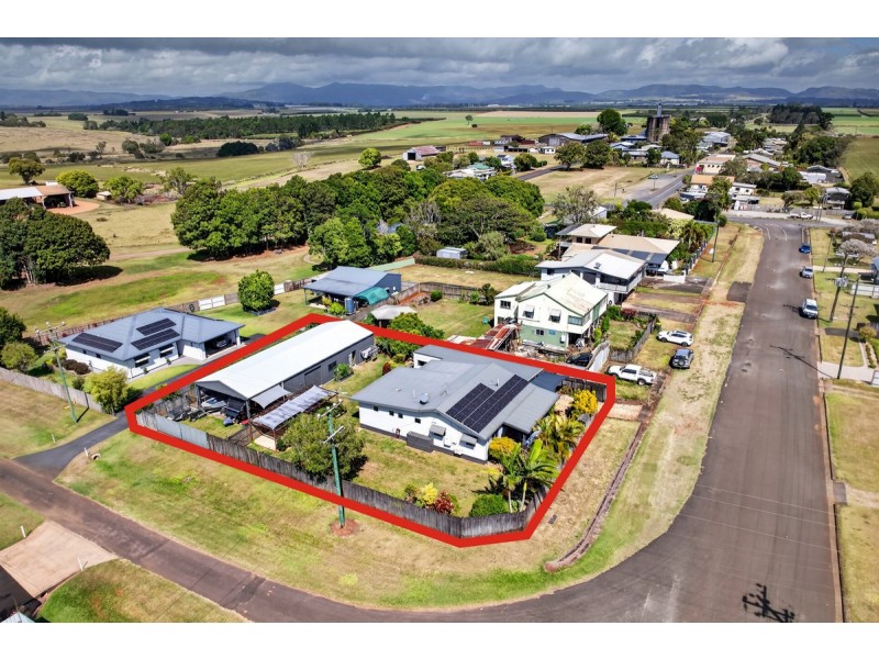 11 Walker Street, Kairi QLD 4872