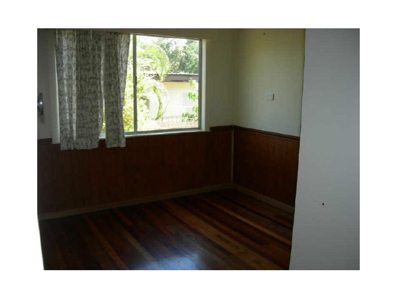 35 Wattle St, Walkamin QLD 4872