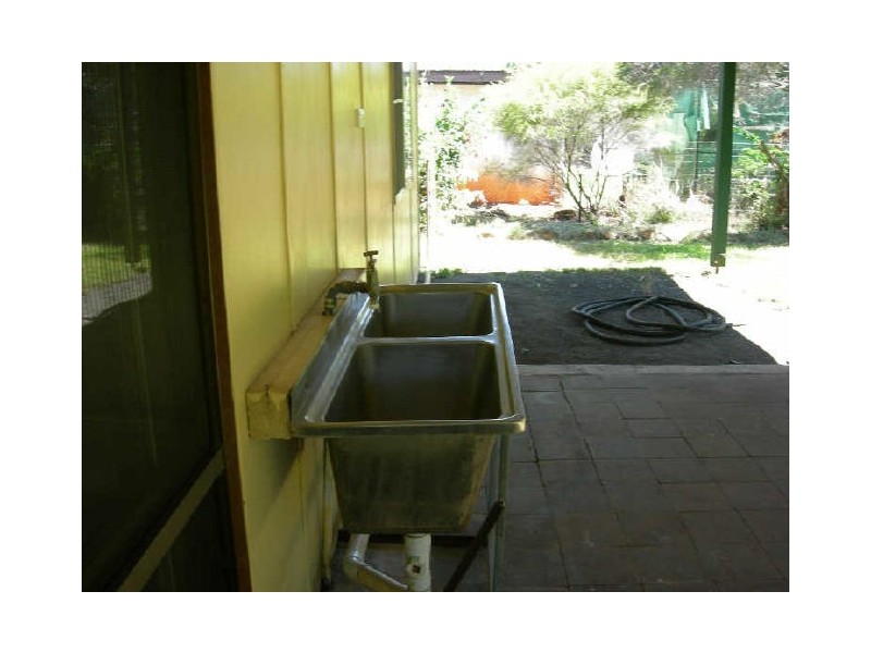 35 Wattle St, Walkamin QLD 4872