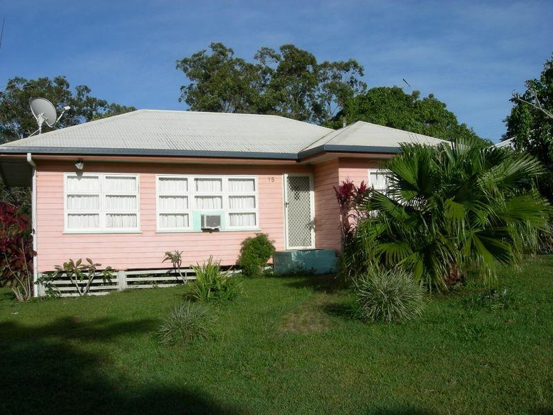 15 Church Street, Tinaroo QLD 4872