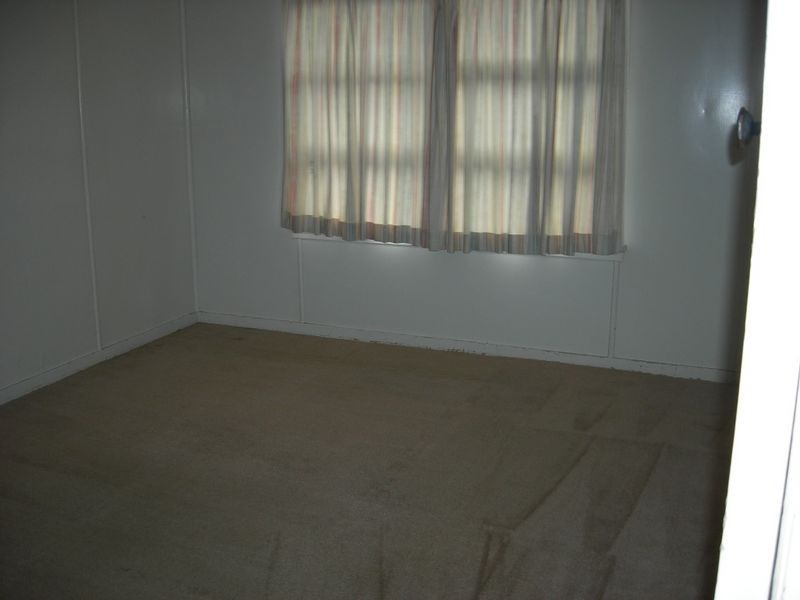 15 Church Street, Tinaroo QLD 4872