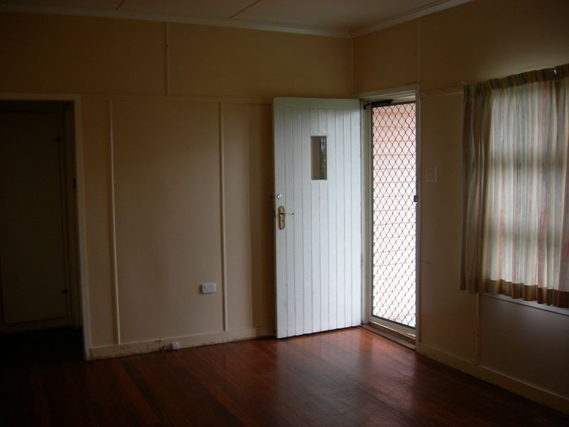 15 Church Street, Tinaroo QLD 4872