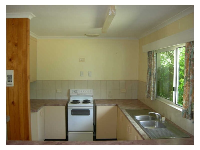 19 Tumbare Street, Atherton QLD 4883