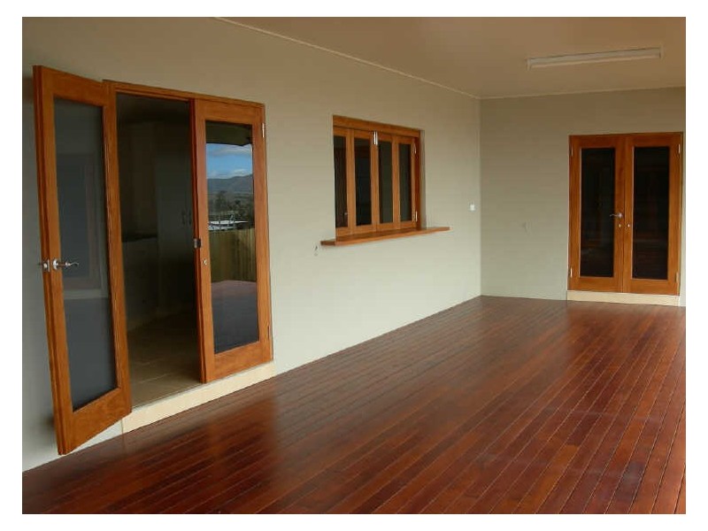 11 Dalziel Drive, Atherton QLD 4883
