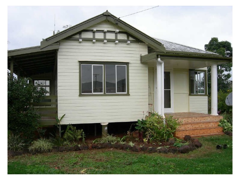 42 Tolga Rd, Atherton QLD 4883